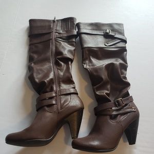 High heel leather boots